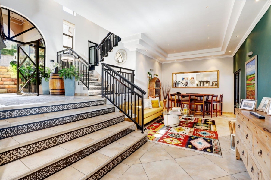 5 Bedroom Property for Sale in Welgemoed Western Cape